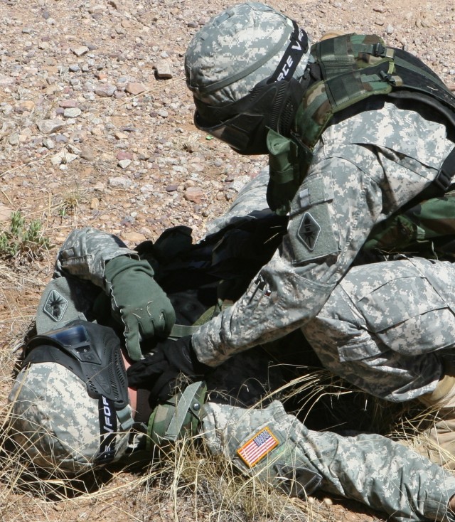 NCO evaluates casualty