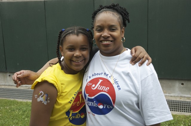 Community offers free parenting advice, support