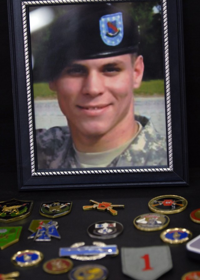 BAGHDAD - The memorial of Spc. Chad Edmundson, a native of Williamsburg, Pa., 2nd Stryker Battalion, 112th Infantry Regiment, attached to the 2nd Heavy Brigade Combat Team, 1st Infantry Division, is displayed during Edmundson's Memorial Ceremony at C...
