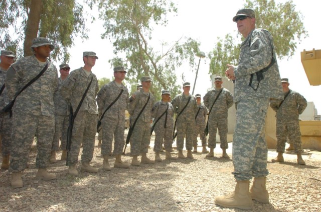 Brig. Gen. Lally tours CRSP and bids farewell to 259th CSSB Soldiers 