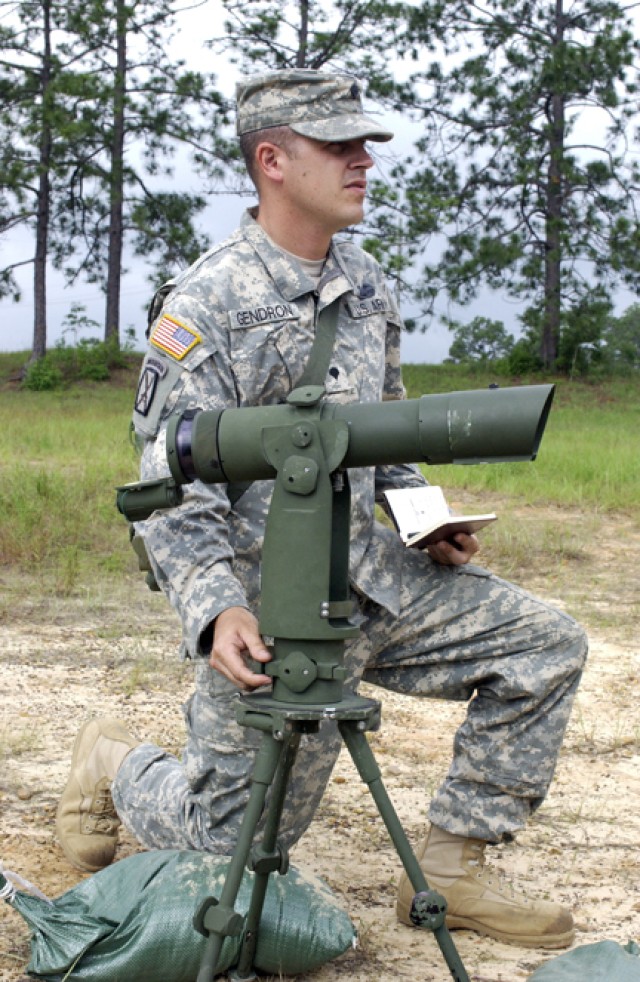 5-25 FAAca,!E+Soldiers hone skills, regreen on Red Leg