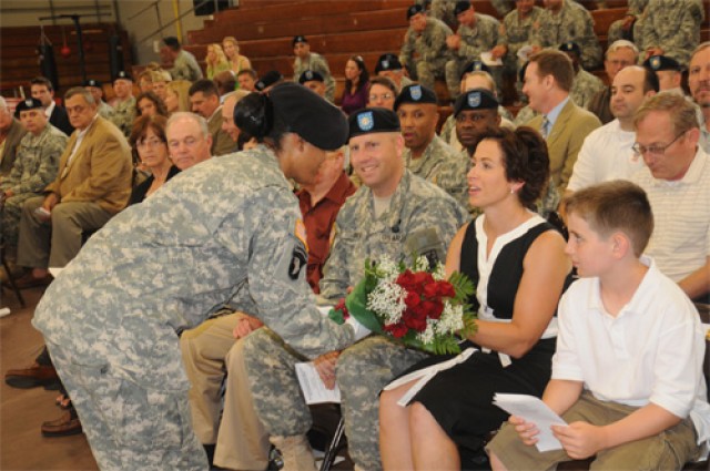 53rd Transportation Battalion changes command