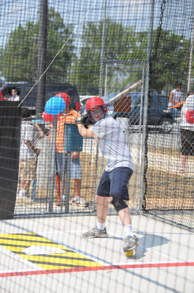 Batting cages score Families swinging good time