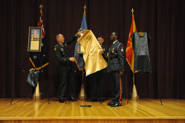 USASMA HoF: unveiling  of a portrait of Sgt. Maj. Herman Bahuma