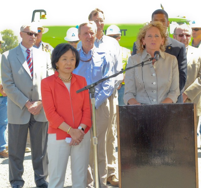 Government partners celebrate Natomas Basin progress