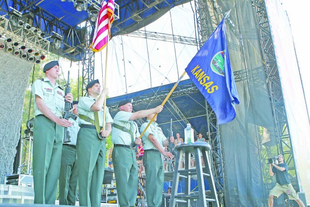 Soldiers volunteer, party during 4-day Country Stampede