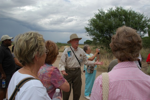 HOF VIP&#039;s and guests learn about Southwest history