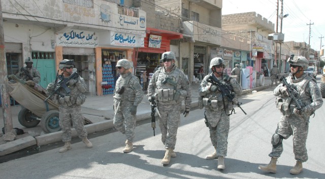 Soldiers hear message, address important issues to senior leader