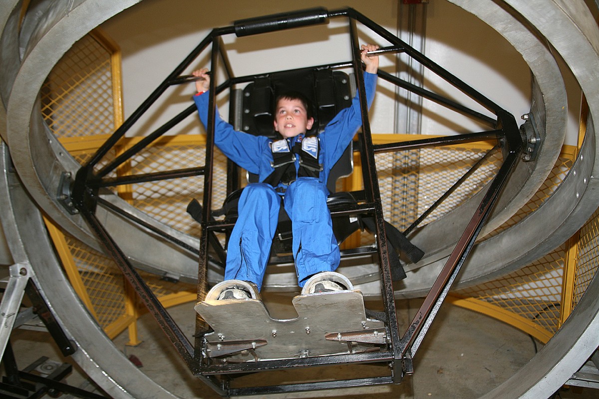 space-camp-encourages-children-to-explore-science-article-the