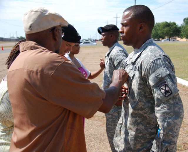 Twins make life interesting for Soldiers in 94th BSB