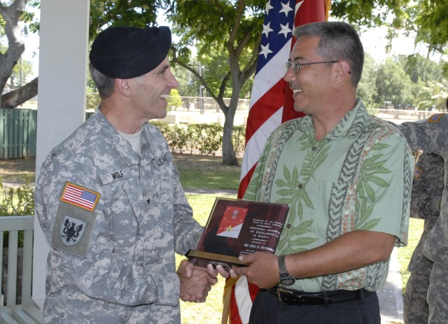 9th Mission Support Command employee receives Safety Award