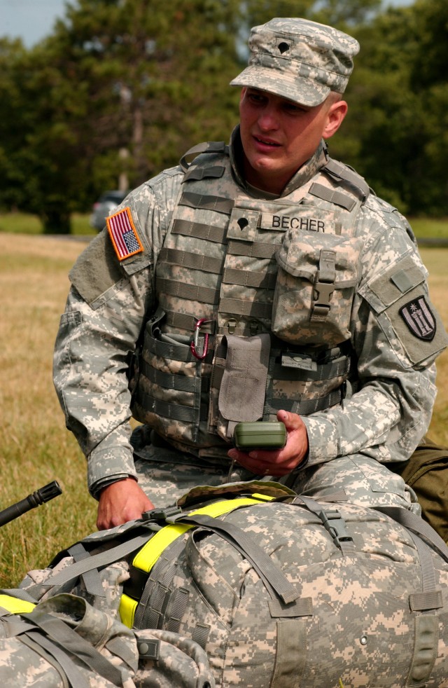 2009 USARC Best Warrior Competitors tackle Urban Warfighting Orientation Course