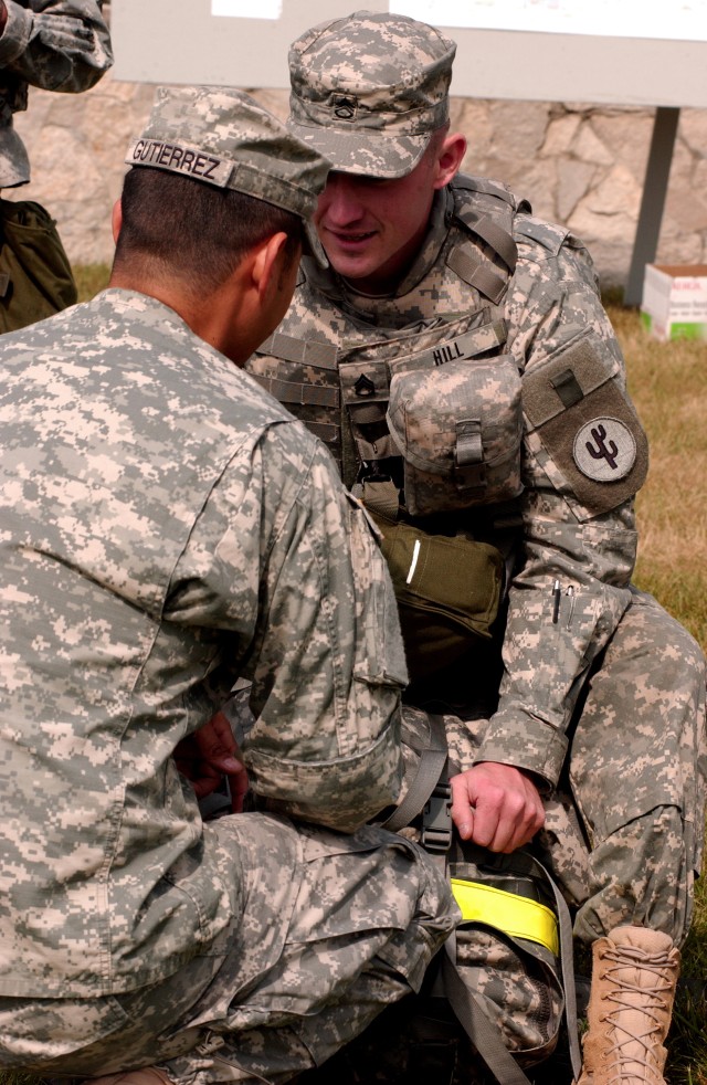2009 USARC Best Warrior Competitors tackle Urban Warfighting Orientation Course
