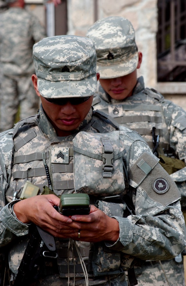 2009 USARC Best Warrior Competitors tackle Urban Warfighting Orientation Course