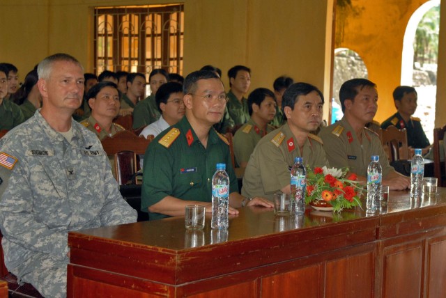 Joint U.S.-Vietnamese Medical Readiness Exercise First Responders Course