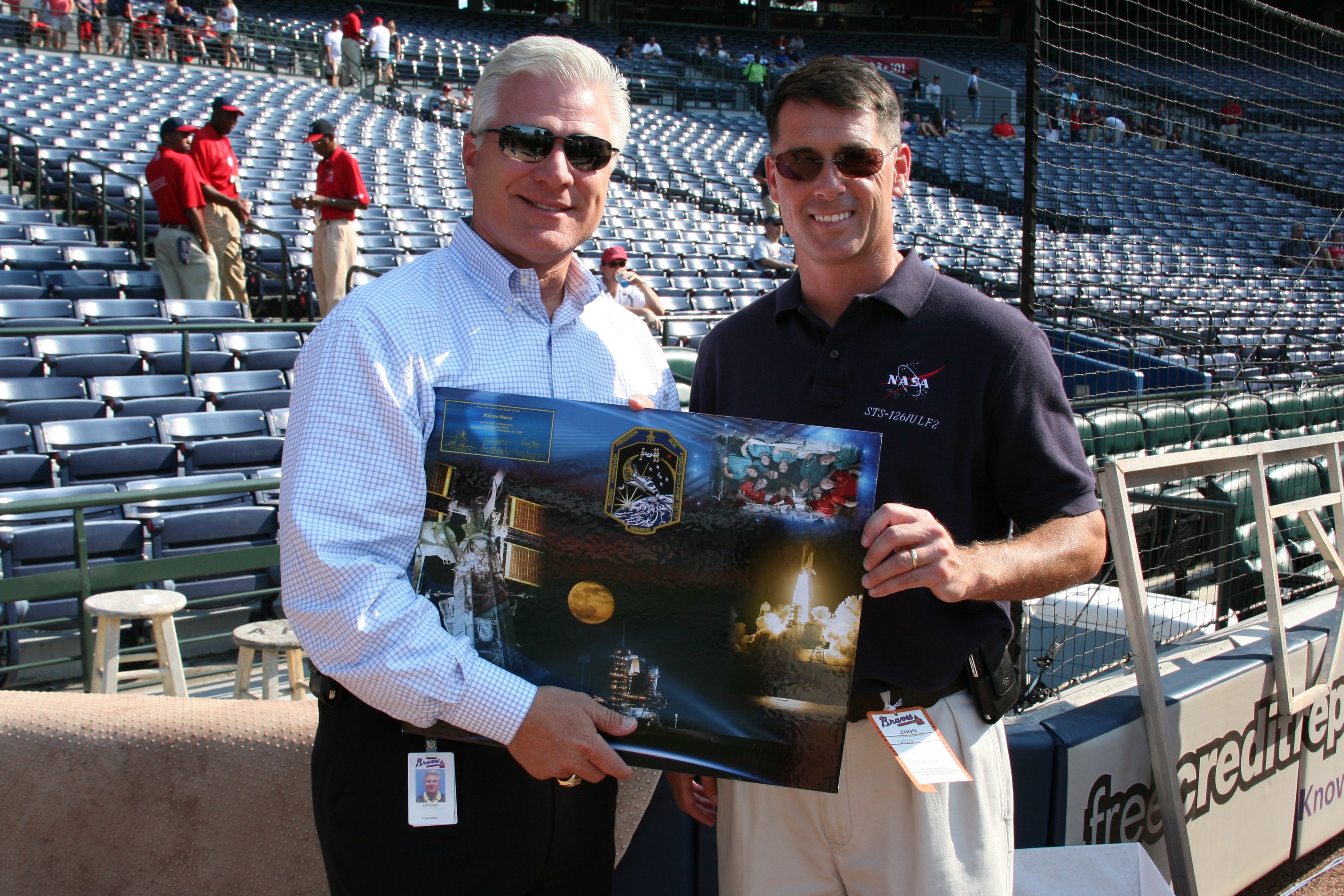 Army Astronaut goes to Turner Field, Article