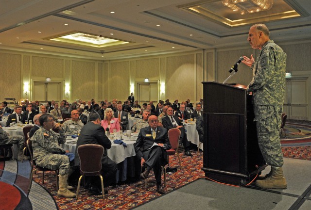 Speaks addresses AUSA breakfast