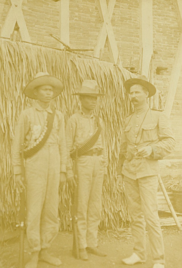 The Commander and his Scouts
