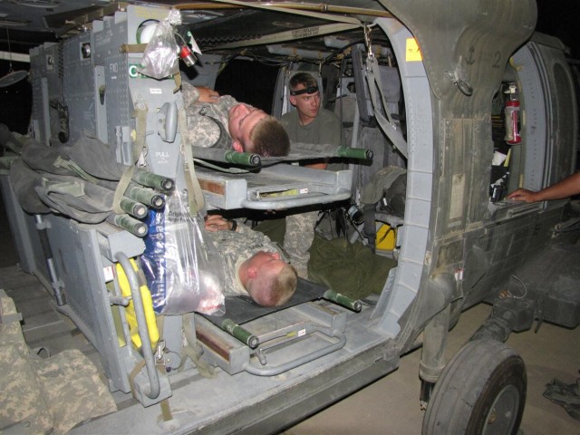 Northwestern &#039;Neighbors&#039; partner for medevac training