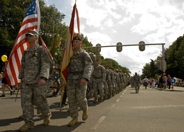 21st TSC Soldiers participate in 4-day, 100-mile march in Nijmegen