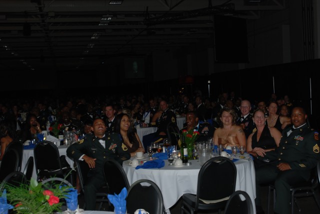 Fort Bragg&#039;s Year of the NCO Formal