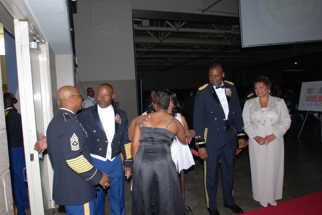 Fort Bragg&#039;s Year of the NCO Formal