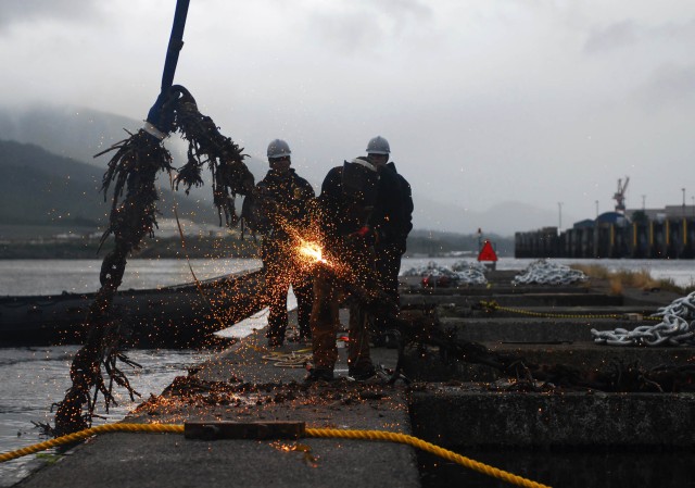 Hawaii-Based Divers Repair Alaskan Breakwater