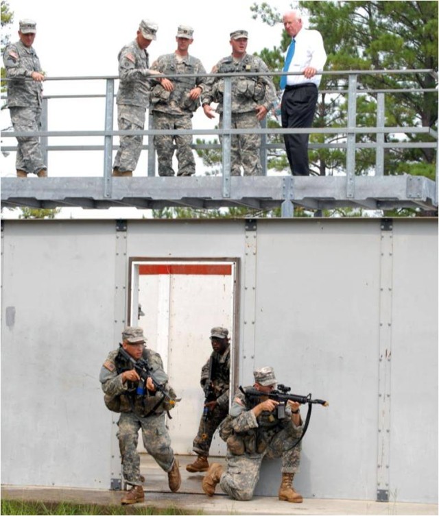 Sen. Saxby Chambliss visits Fort Benning