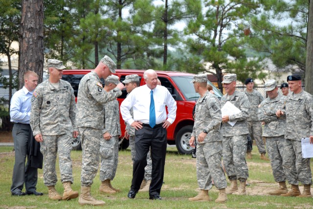 Sen. Saxby Chambliss visits Fort Benning