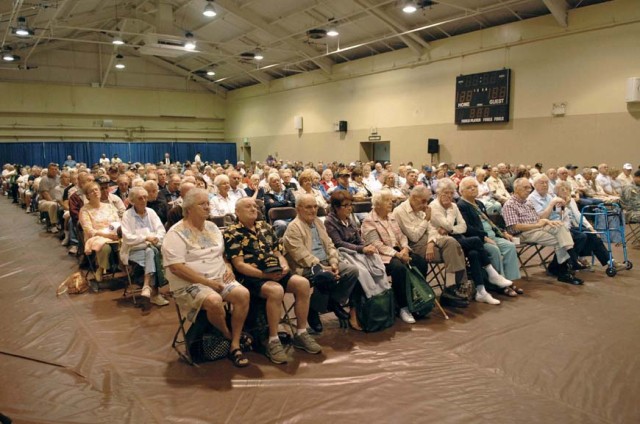 Hundreds attend Military Retiree Day