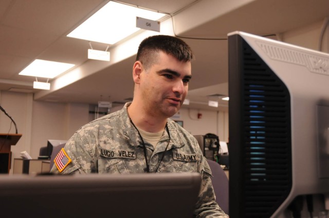 Main Command Post provides &#039;reach back&#039; capability for 8th Theater Sustainment Command