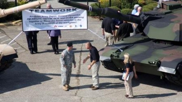 PEO-GCS praises depot Abrams work
