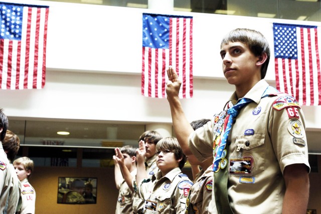 Bluebirds help Boy Scout land Eagle