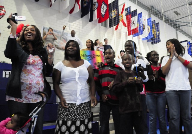 18th CSSB returns home after 15 months in Iraq
