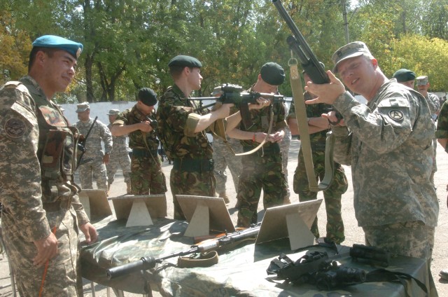 Third Army partners with Kazakhstan Army during Steppe Eagle 2009