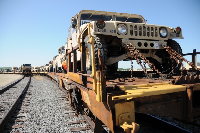 Fort Riley building new railhead expansion to expedite deployments
