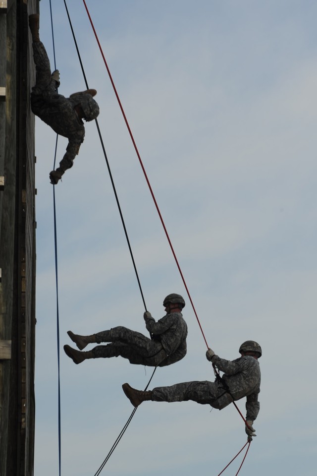 Team Rappelling