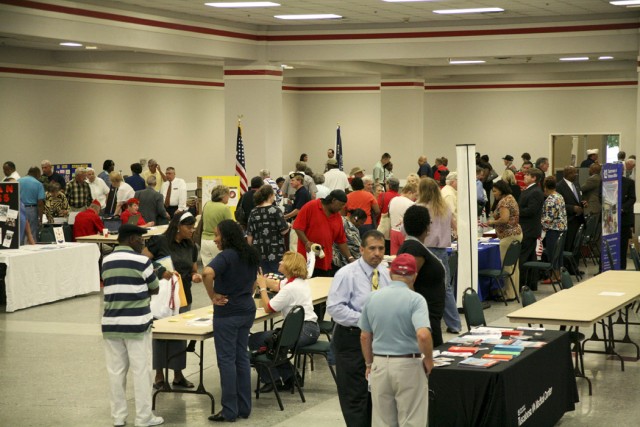 1000-plus attend Sept. 11 veterans&#039; benefits fair in Anniston, Ala.