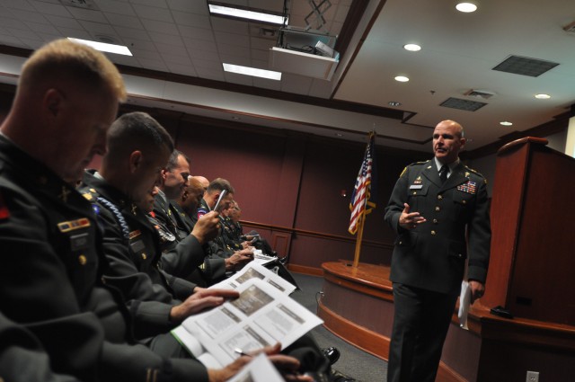 Visit from Brig. Gen. McMaster kicks off distinguished lecturer series