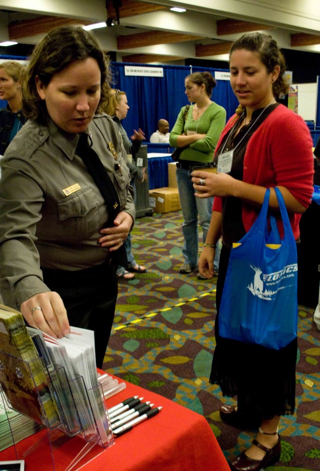 Sacramento District natural resources staff reaches out to wildlife conservation community