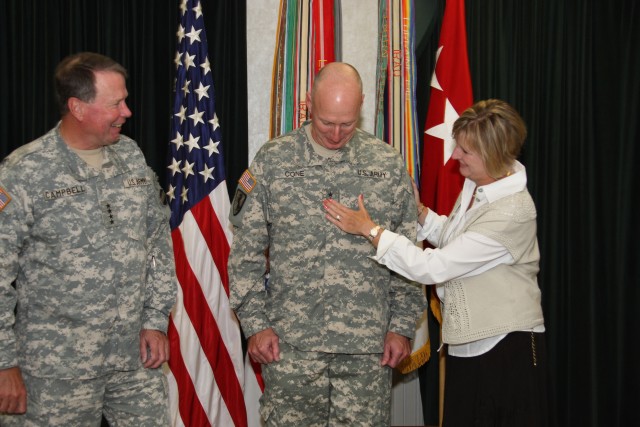 Cone takes command of III Corps, Fort Hood