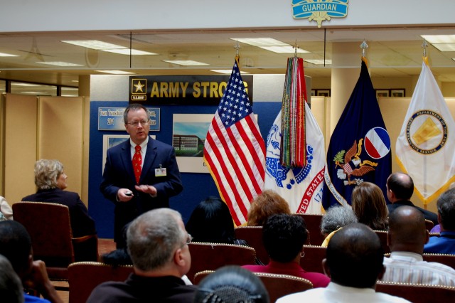 FORSCOM Town Hall features hard data, &quot;RED&quot; Boxes