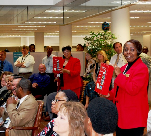 FORSCOM Town Hall features hard data, &quot;RED&quot; Boxes