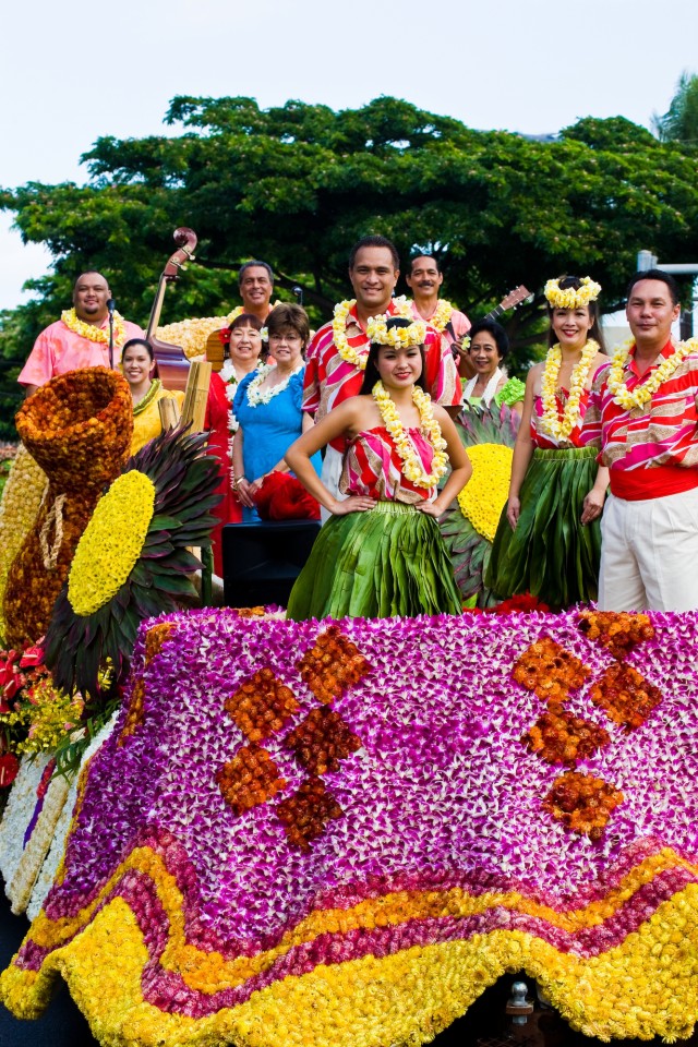 Aloha spirit on display at floral parade
