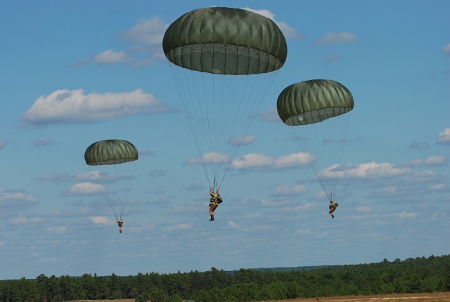 &quot;Airborne!&quot; in five languages 6
