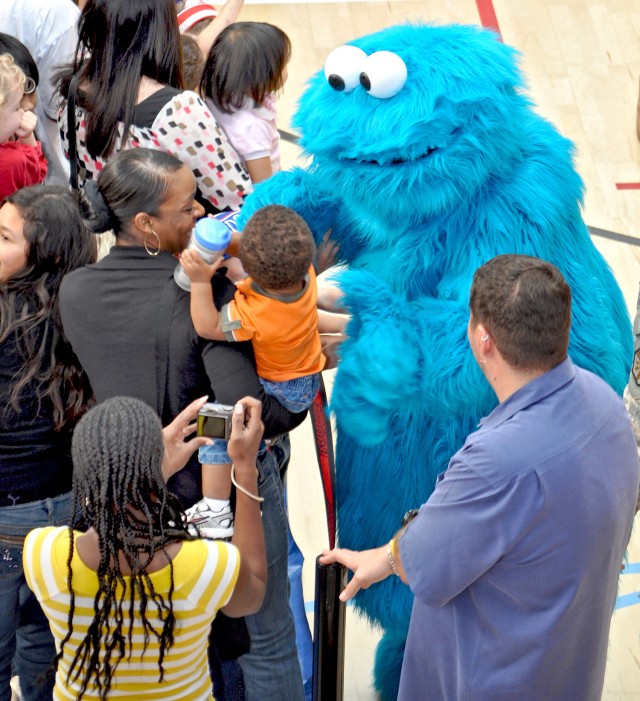 Sesame Street brings smiles to Wiesbaden youths