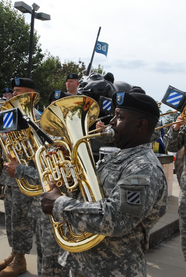 bAND2