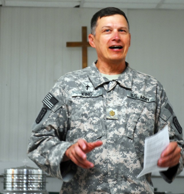 Chaplain Provides Guidance in Time of Need