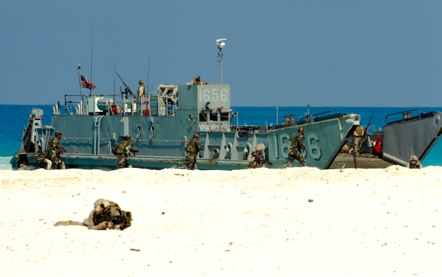 Bright Star 09 Amphibious Exercise