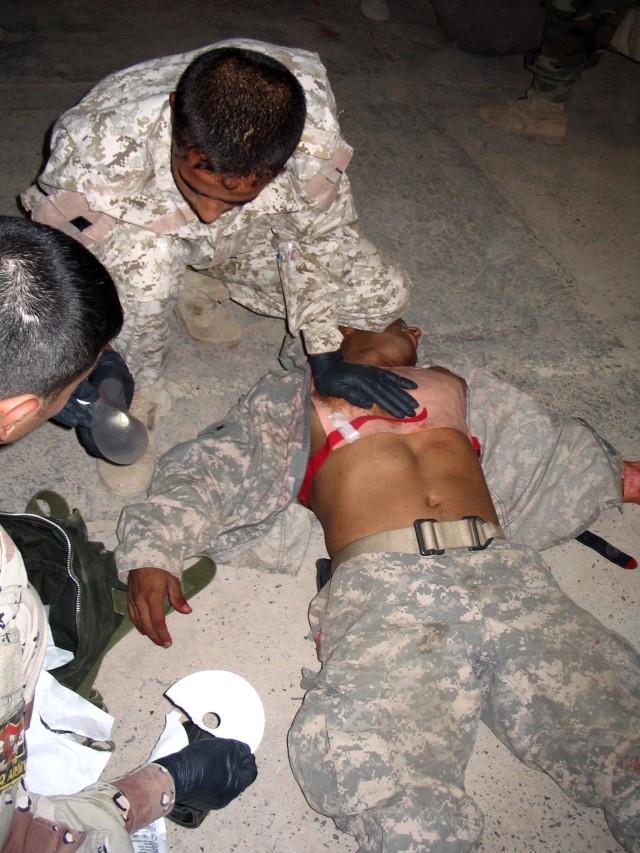 MTT&#039;s assist Iraqi Army medics